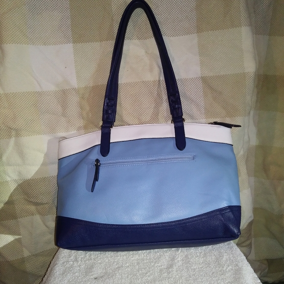 Handbag - Picture 2 of 7